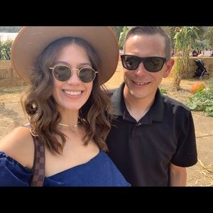 Meet your Posher, Charlene